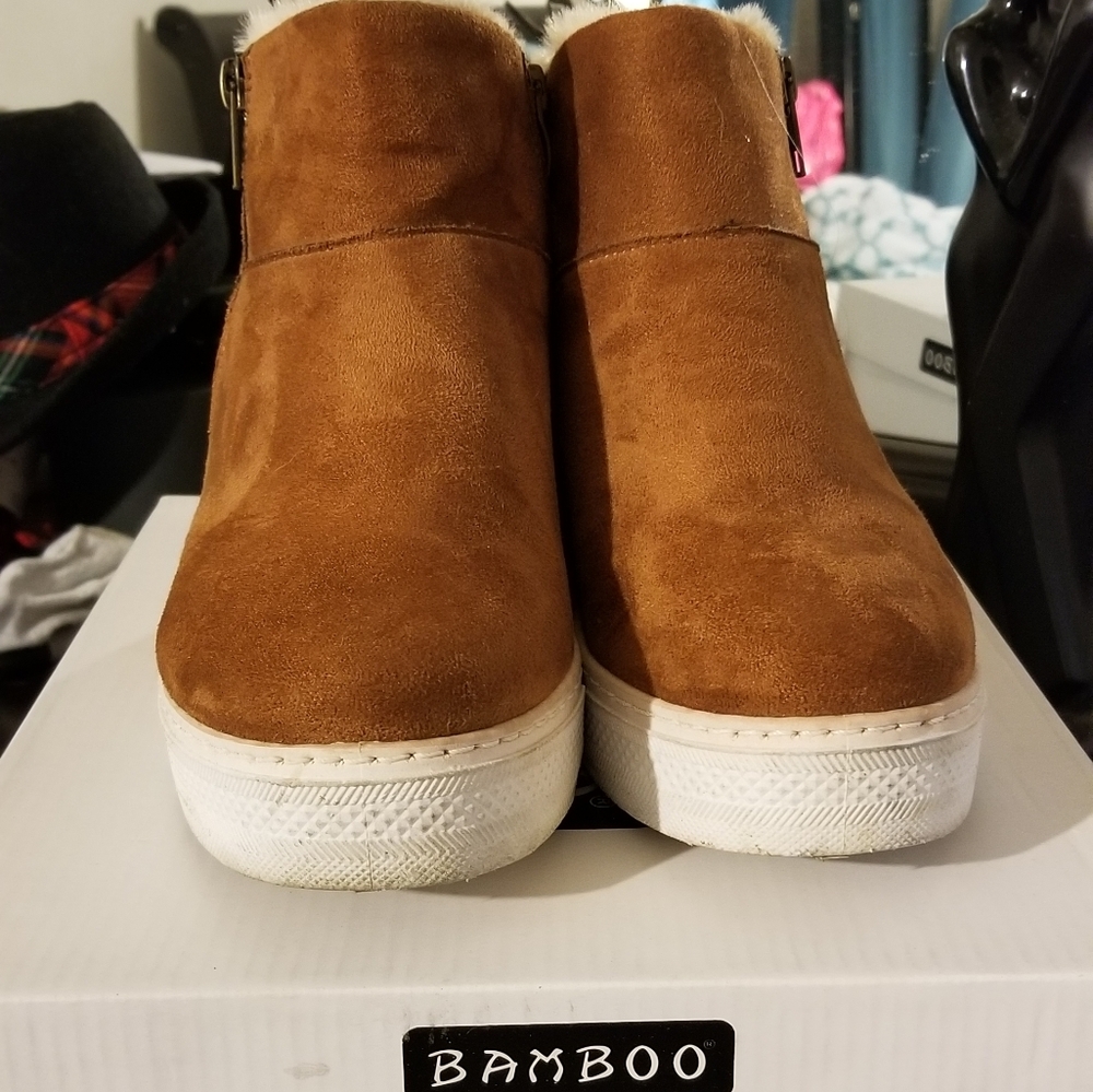 Bamboo brand wedge sneakers